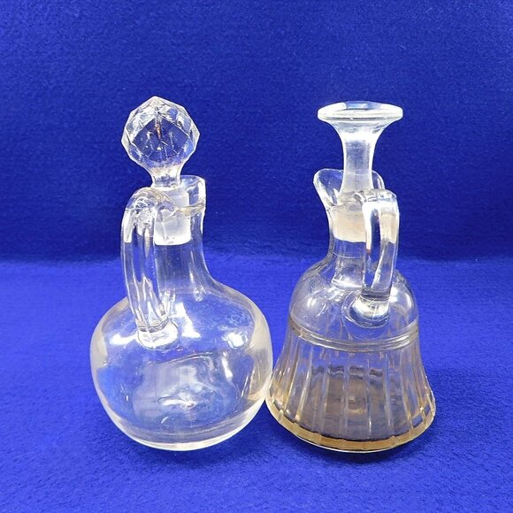 2 Vintage Glass Oil & Vinegar Cruets w Ground Glass Stoppers - Picture 4 of 8